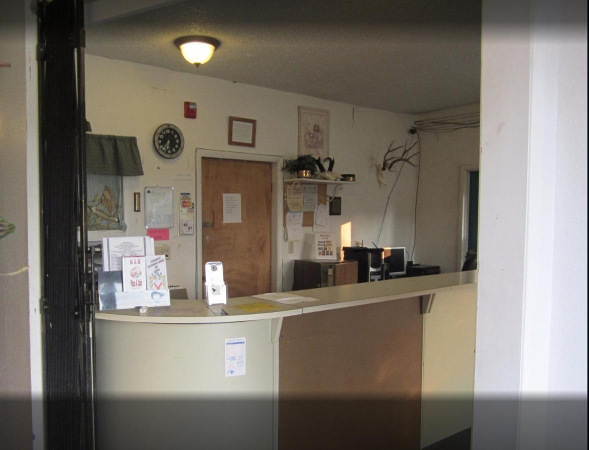Forsyth Montana Inn Near Little Big Horn Battlefield-Pompey Piller-Colstrip מראה חיצוני תמונה