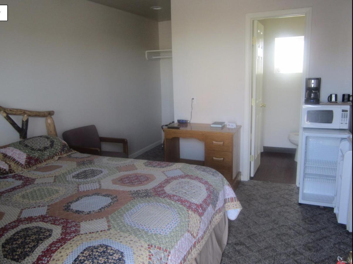 Forsyth Montana Inn Near Little Big Horn Battlefield-Pompey Piller-Colstrip מראה חיצוני תמונה